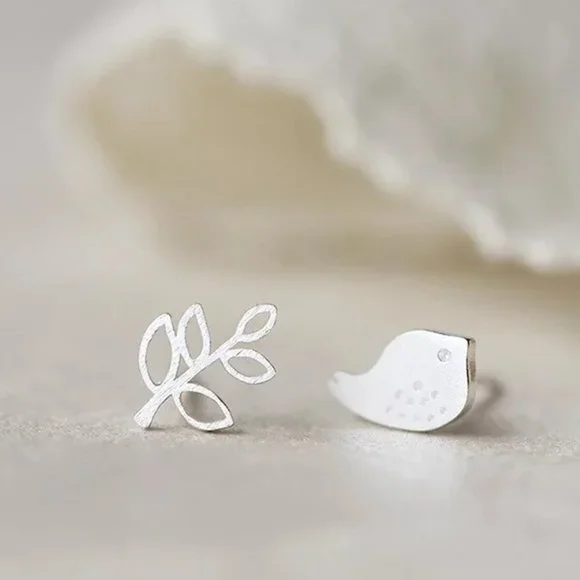 S925 Bird Leaf Stud Earrings - Picture 3 of 9